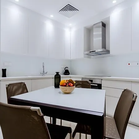 Apartment Coastal Park Limassol