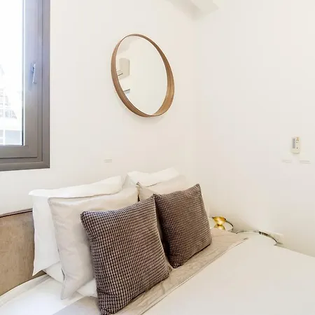 Coastal Park Apartment *